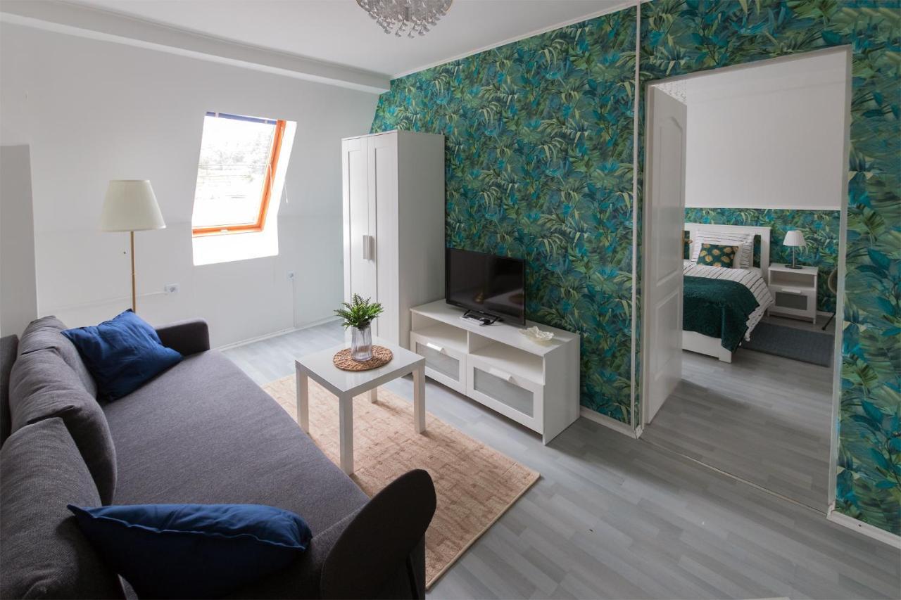 Hotel Ketpava Vendeghaz Igal Zewnętrze zdjęcie